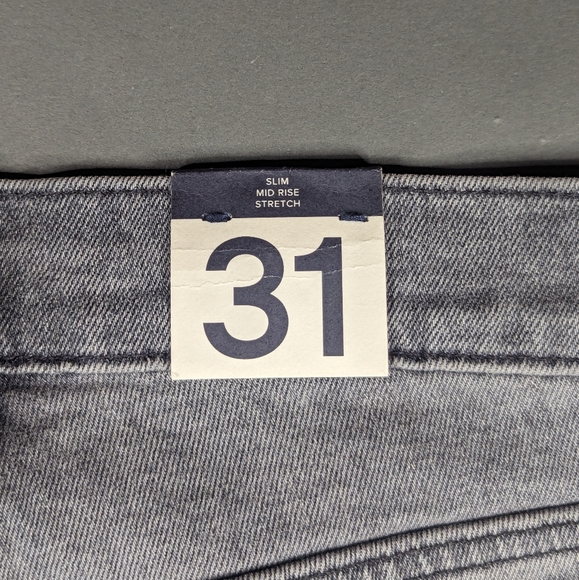 Gap Vintage Slim Mid-Rise Jean Washed Black,  NWT, (31/12R) - Picture 8 of 9